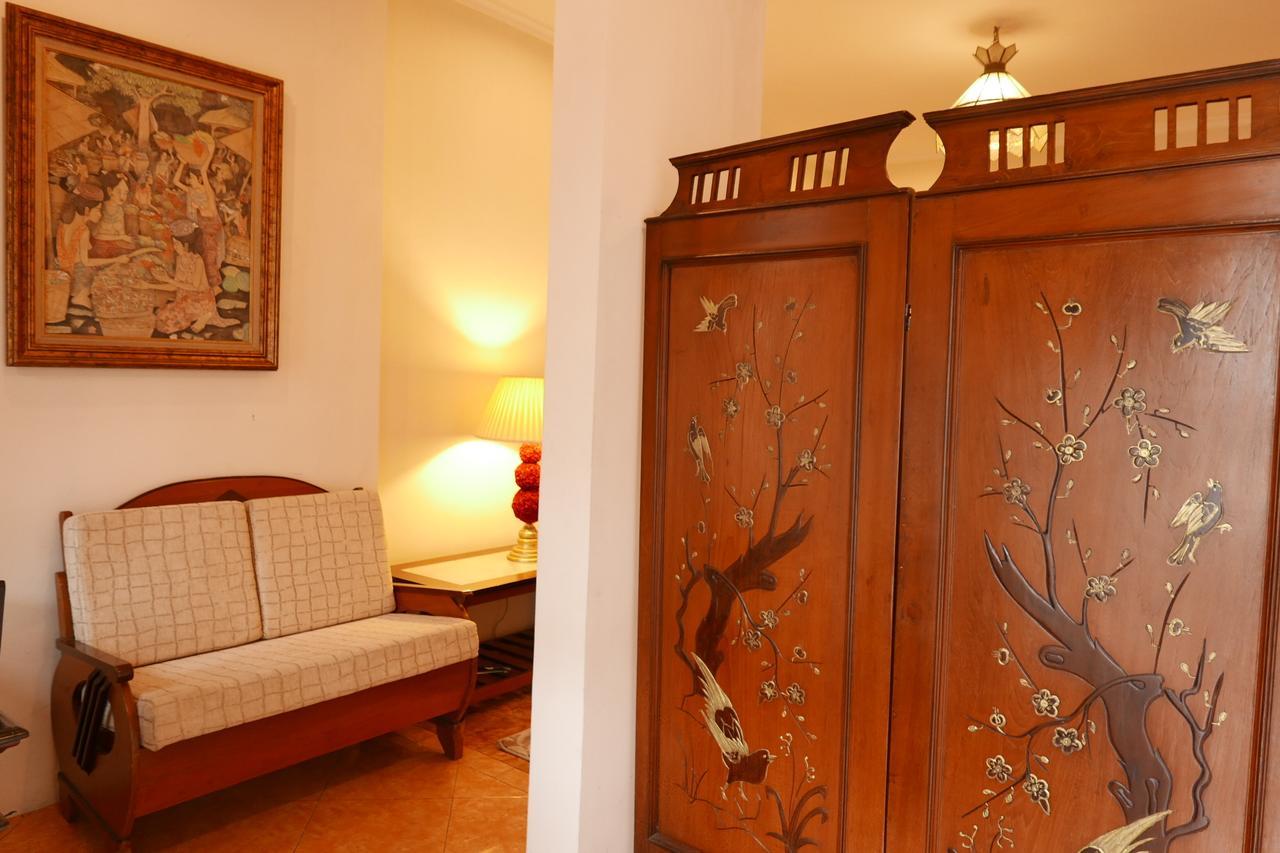 Ciwulan 36 Guest House บันดุง ภายนอก รูปภาพ
