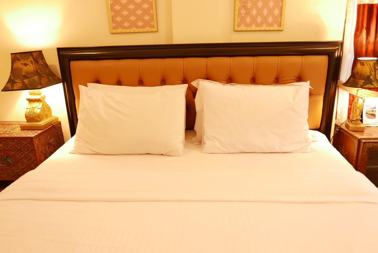 Ciwulan 36 Guest House บันดุง ภายนอก รูปภาพ
