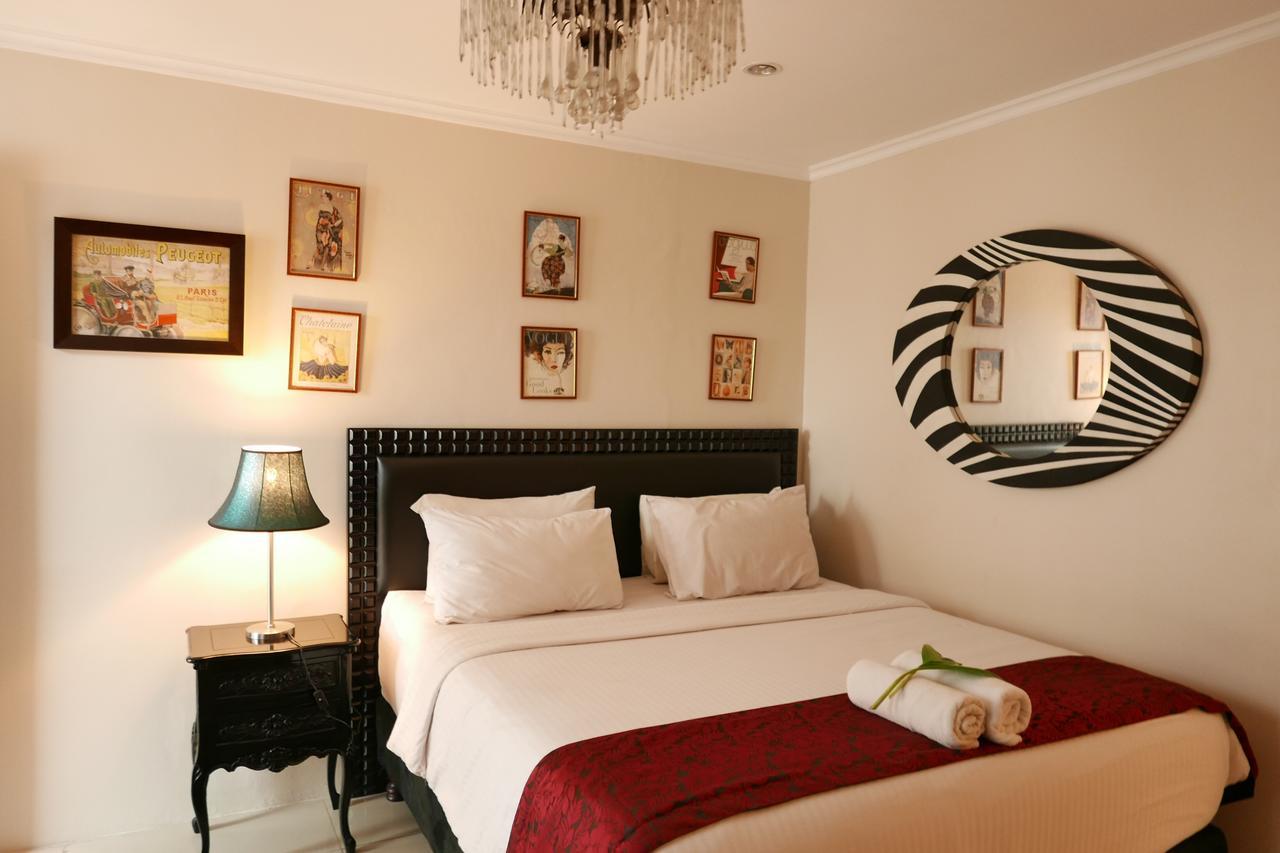 Ciwulan 36 Guest House บันดุง ภายนอก รูปภาพ