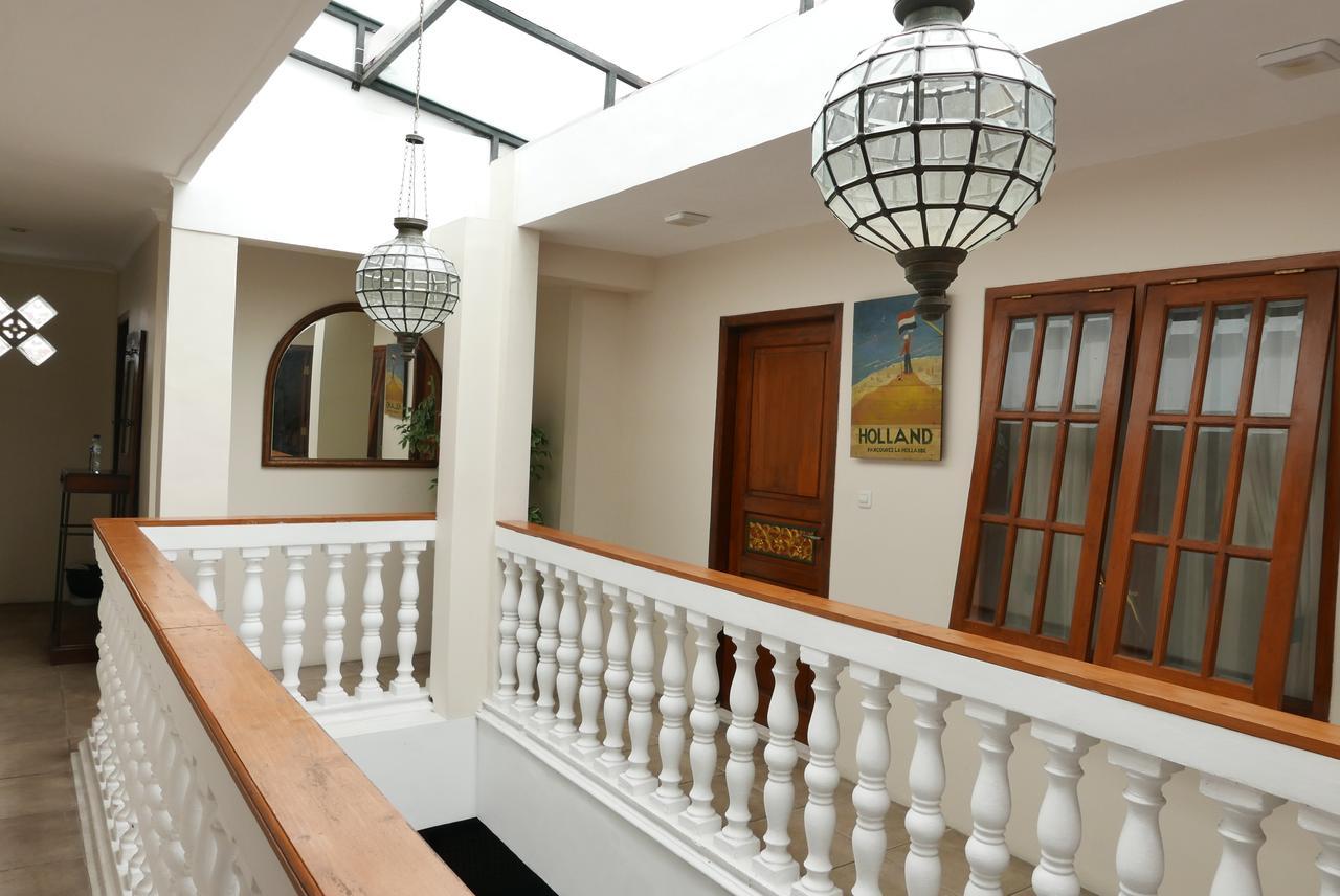 Ciwulan 36 Guest House บันดุง ภายนอก รูปภาพ