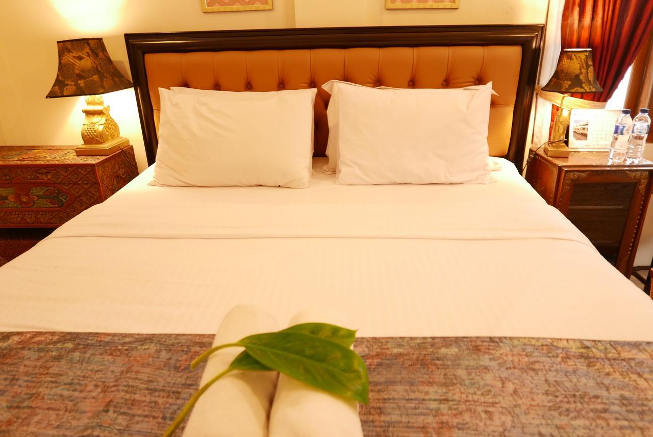Ciwulan 36 Guest House บันดุง ภายนอก รูปภาพ