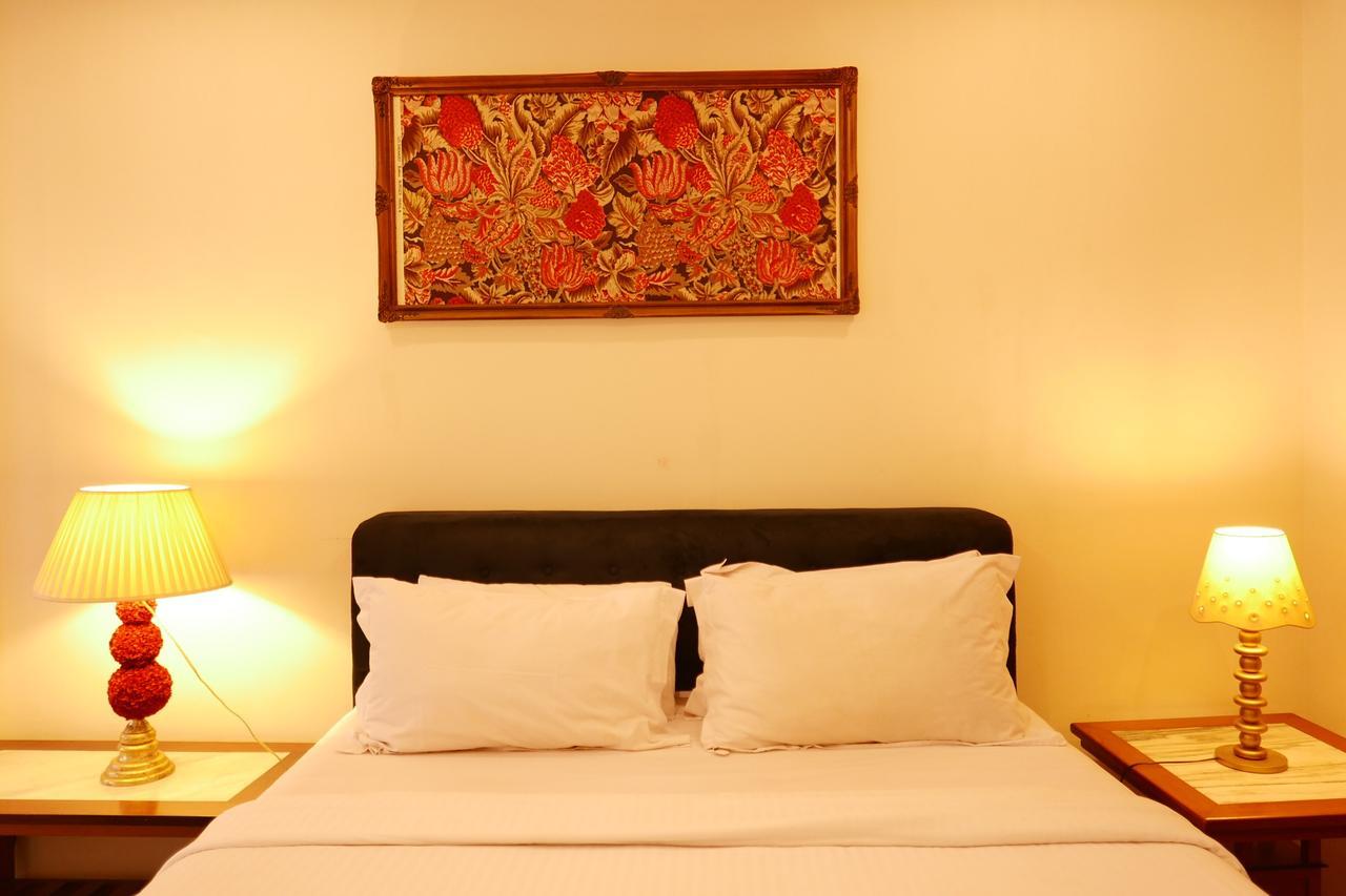 Ciwulan 36 Guest House บันดุง ภายนอก รูปภาพ