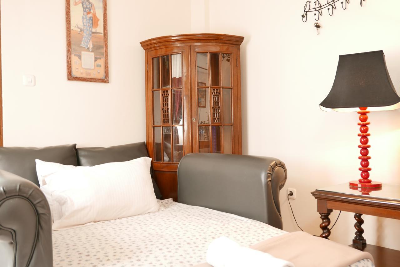 Ciwulan 36 Guest House บันดุง ภายนอก รูปภาพ
