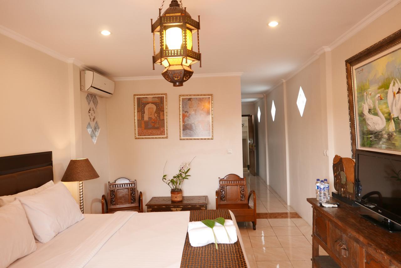 Ciwulan 36 Guest House บันดุง ภายนอก รูปภาพ
